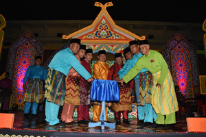 Buka MTQ Kecamatan Bengkalis, Ini Pesan Bupati Amril